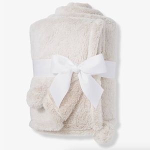 Ulta Cream Plush Throw Blanket